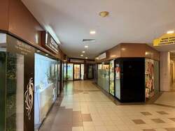 Furama City Centre Singapore (D1), Retail #622553421
